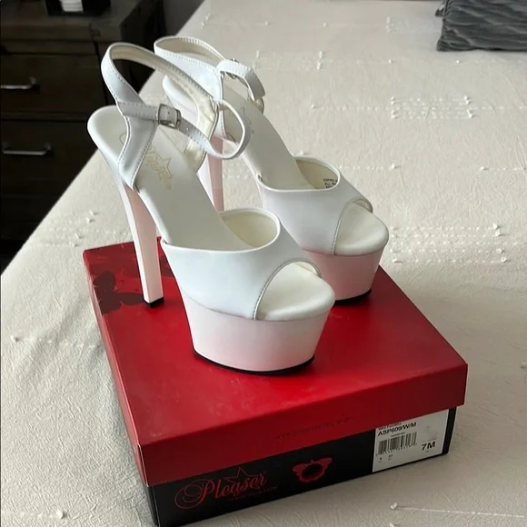 Pleaser Elegant White Platform Sandals Size 7M - Picture 1 of 6